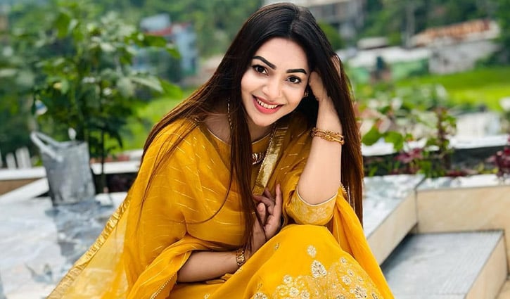 বিয়ে নিয়ে ভিত্তিহীন গুঞ্জনে চ্যালেঞ্জ ছুড়লেন প্রভা