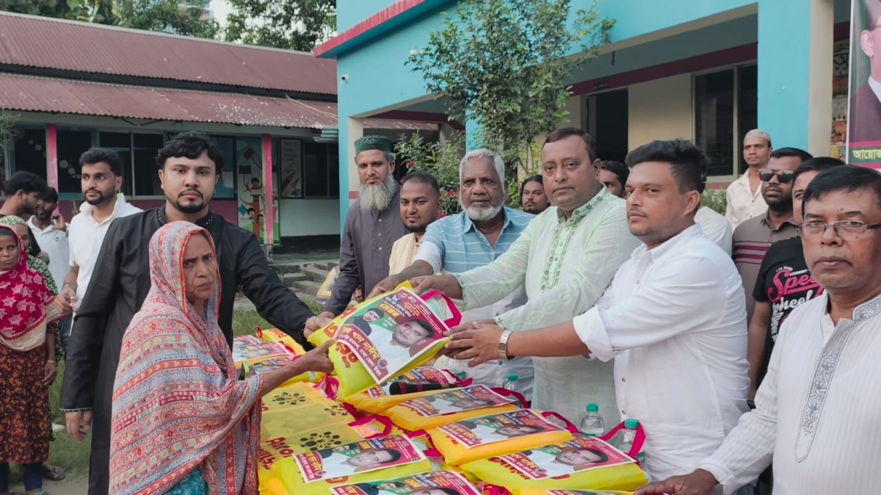সাধারণ মানুষের স্বাস্থ্য সুরক্ষায় সাভার পৌর ছাত্রদল পাশে আছে ও থাকবে মেয়র পদপ্রার্থী খোরশেদ আলম।