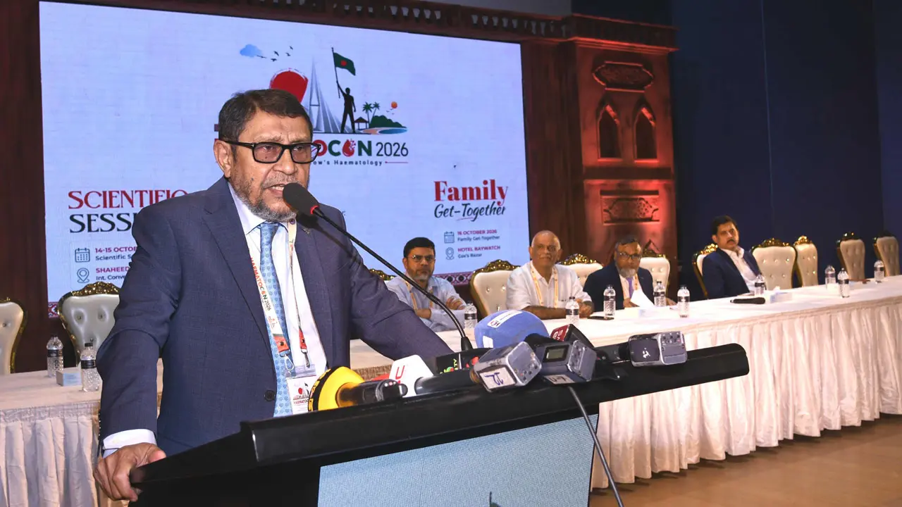 চিকিৎসকদের আত্মত্যাগ দেশের গর্ব: স্বাস্থ্যমন্ত্রী